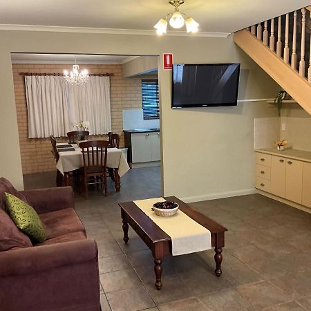 Albury Georgian Motel & Suites Zewnętrze zdjęcie