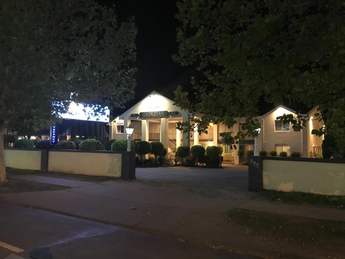 Albury Georgian Motel & Suites Zewnętrze zdjęcie